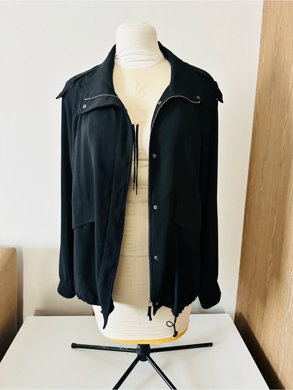 Aritzia Babaton Silk Black Jacket with Zip & Snap Front L